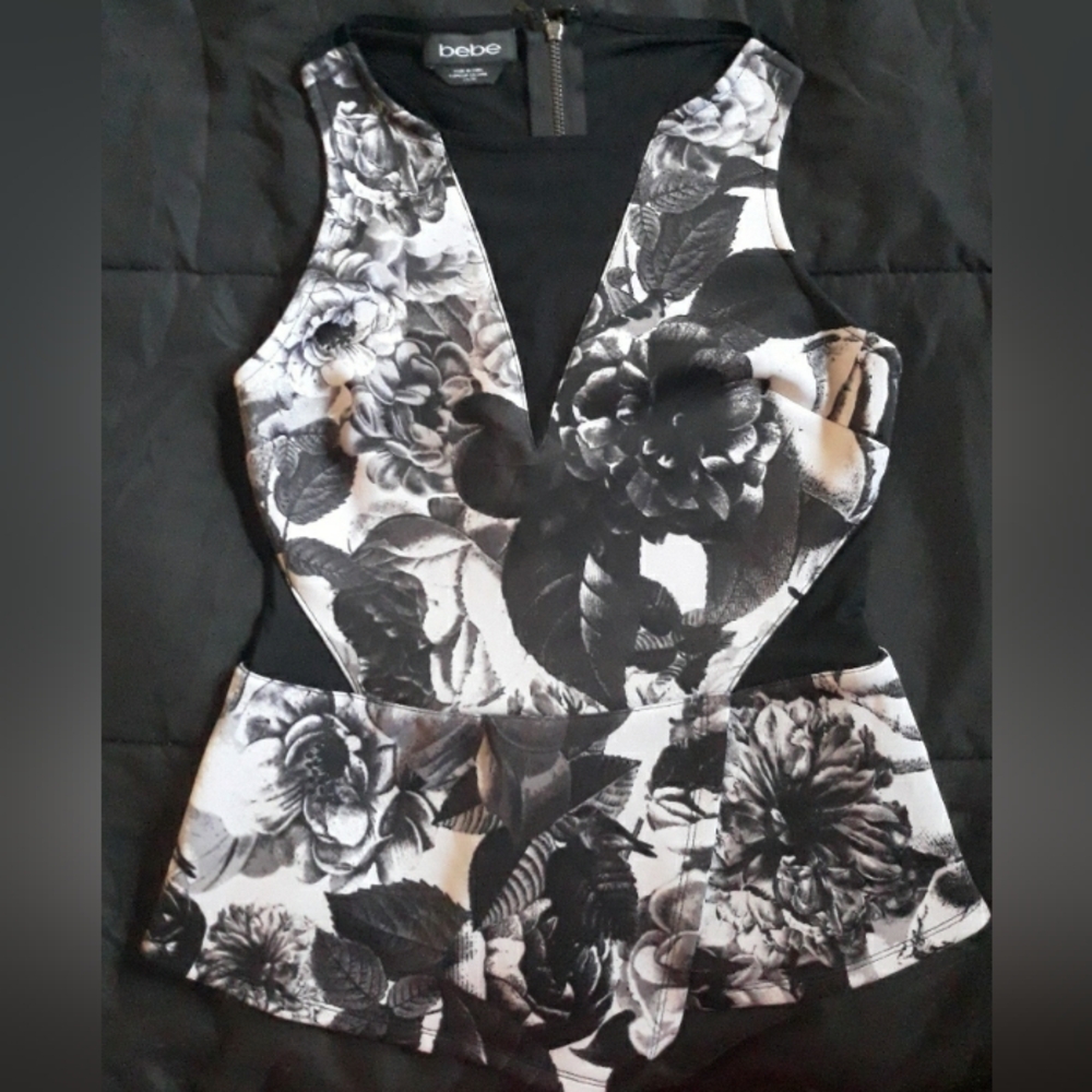 Bebe Floral Top
